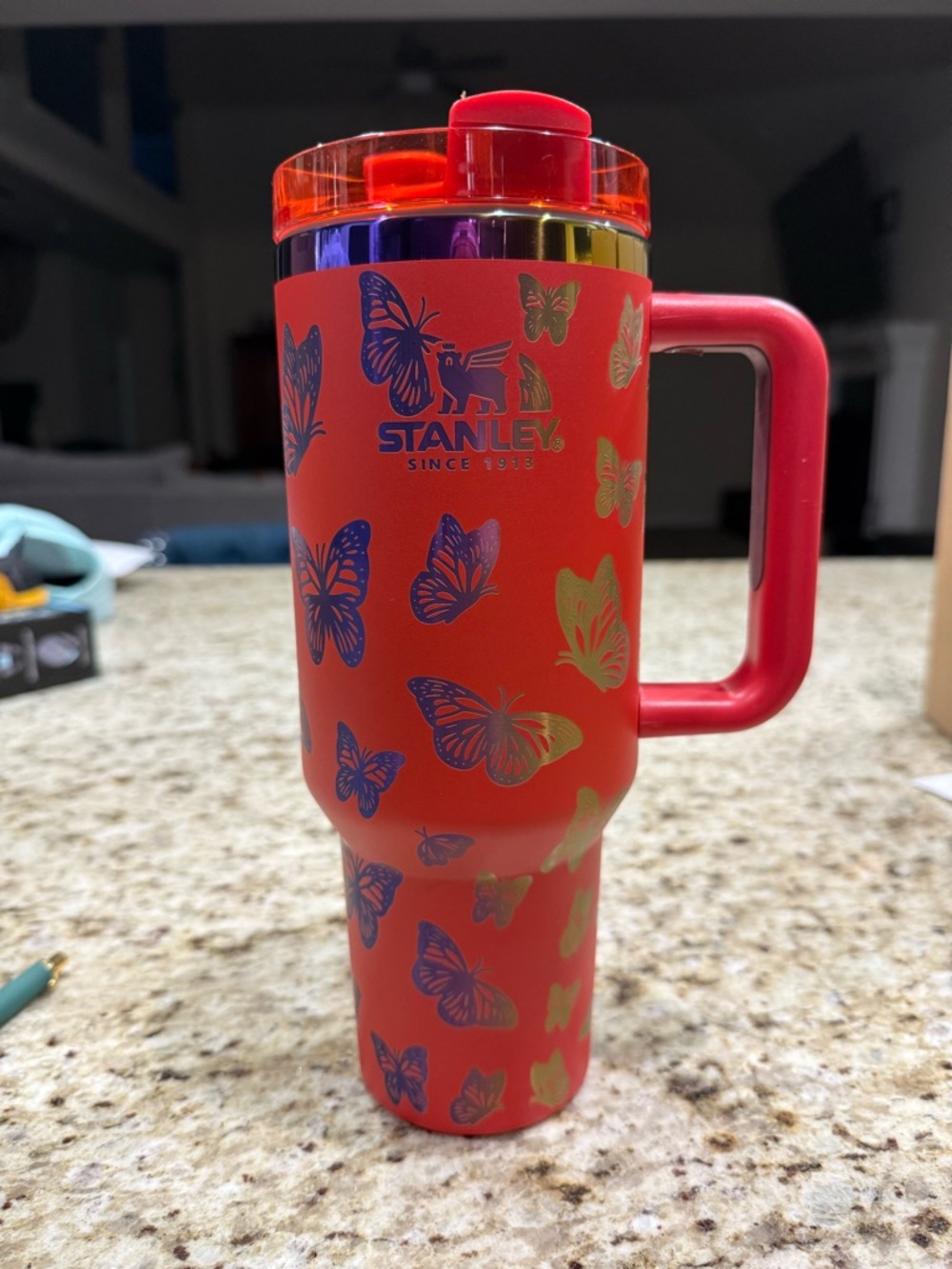 Stanley Quencher 40oz Tumbler With Handle Lid Insulated Butterfly Red